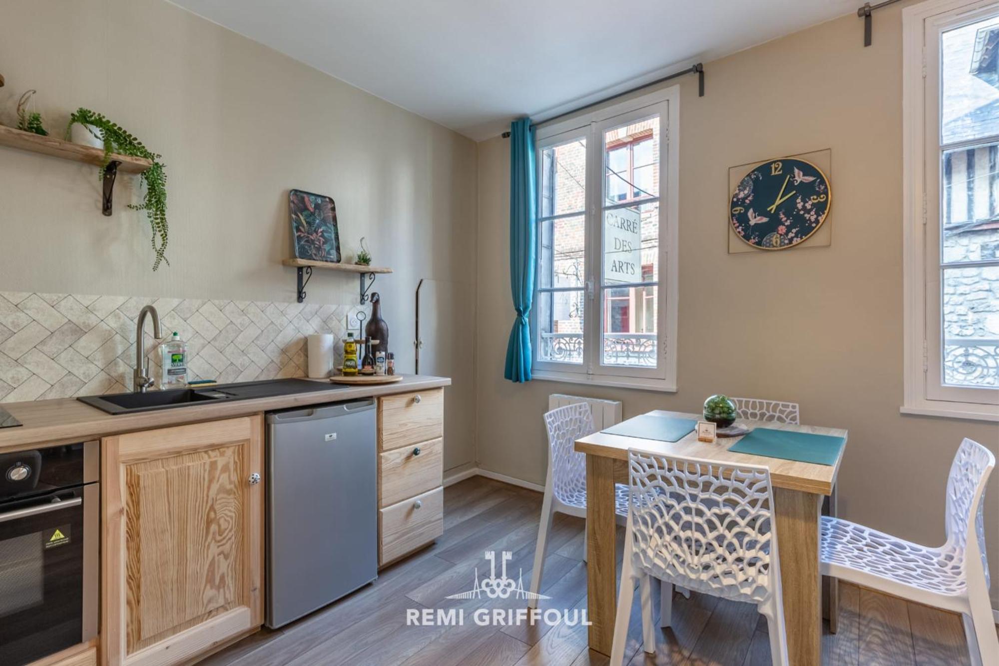 Emeraude Cozy Nest 3 Heart Of Historic District 2 Guests Ονφλέρ Εξωτερικό φωτογραφία
