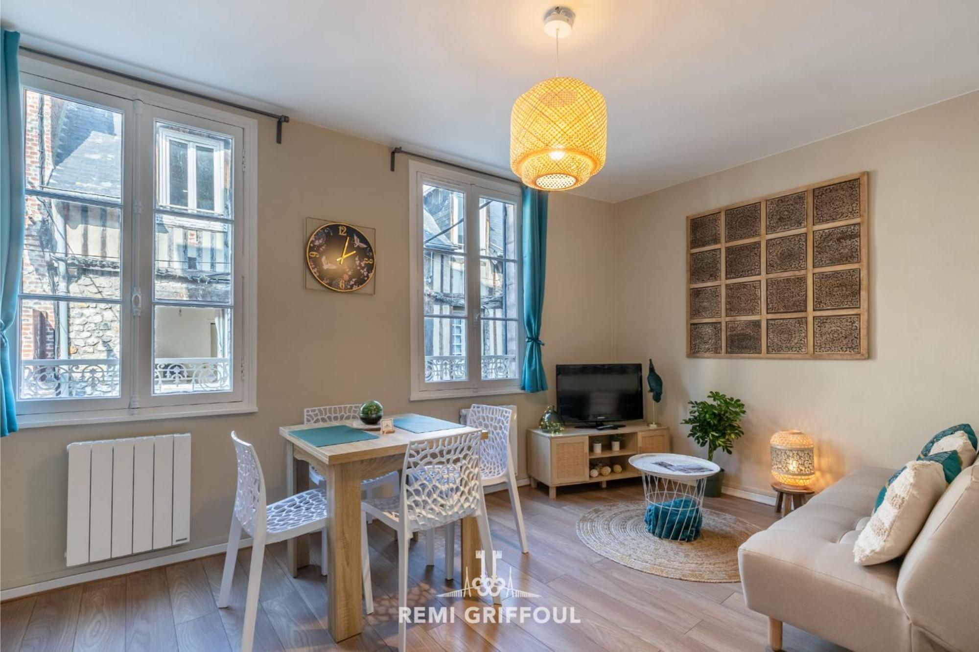 Emeraude Cozy Nest 3 Heart Of Historic District 2 Guests Ονφλέρ Εξωτερικό φωτογραφία