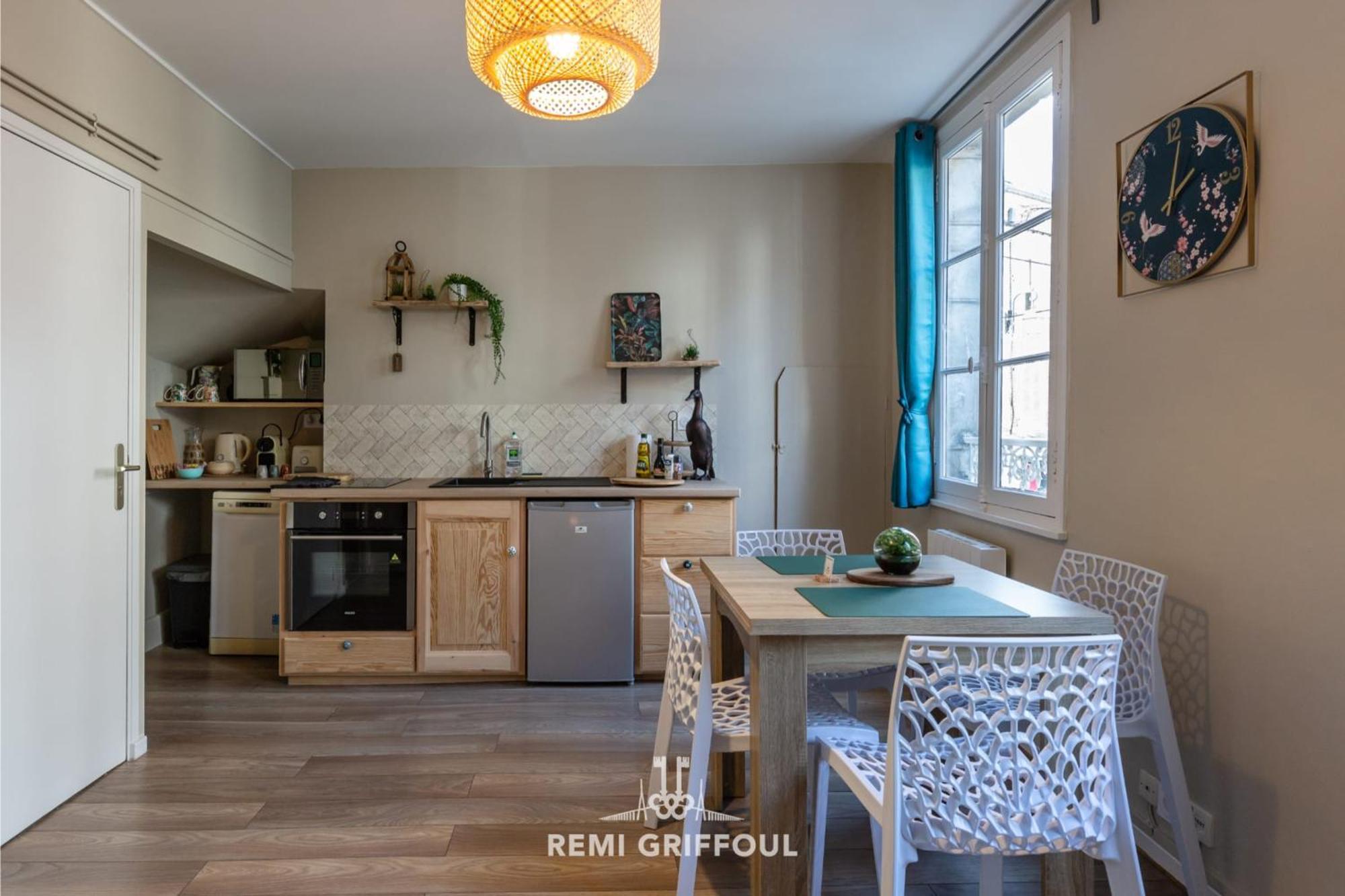 Emeraude Cozy Nest 3 Heart Of Historic District 2 Guests Ονφλέρ Εξωτερικό φωτογραφία